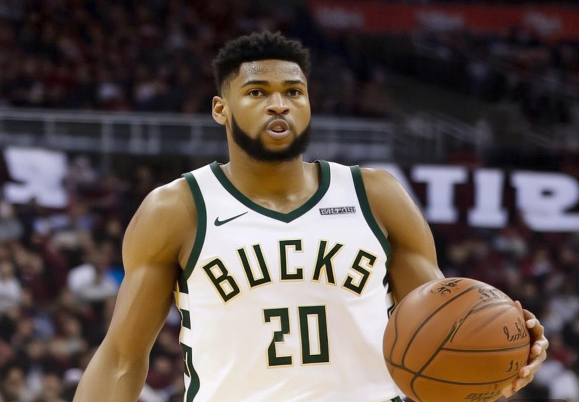 雄鹿队应追逐迪伦·布鲁克斯：为字母哥引进顶级侧翼防守者，助力密尔沃基雄鹿队争冠